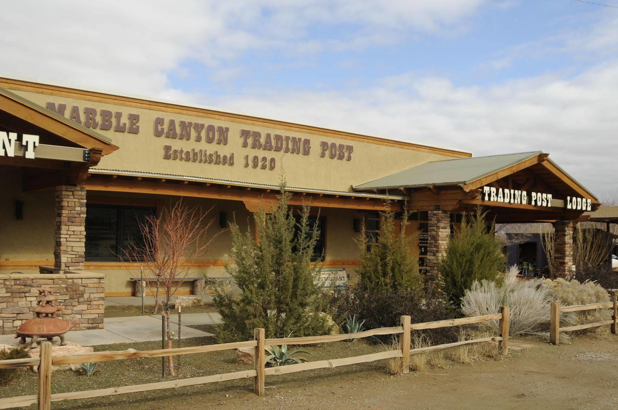 Marble Canyon Lodge Exterior photo